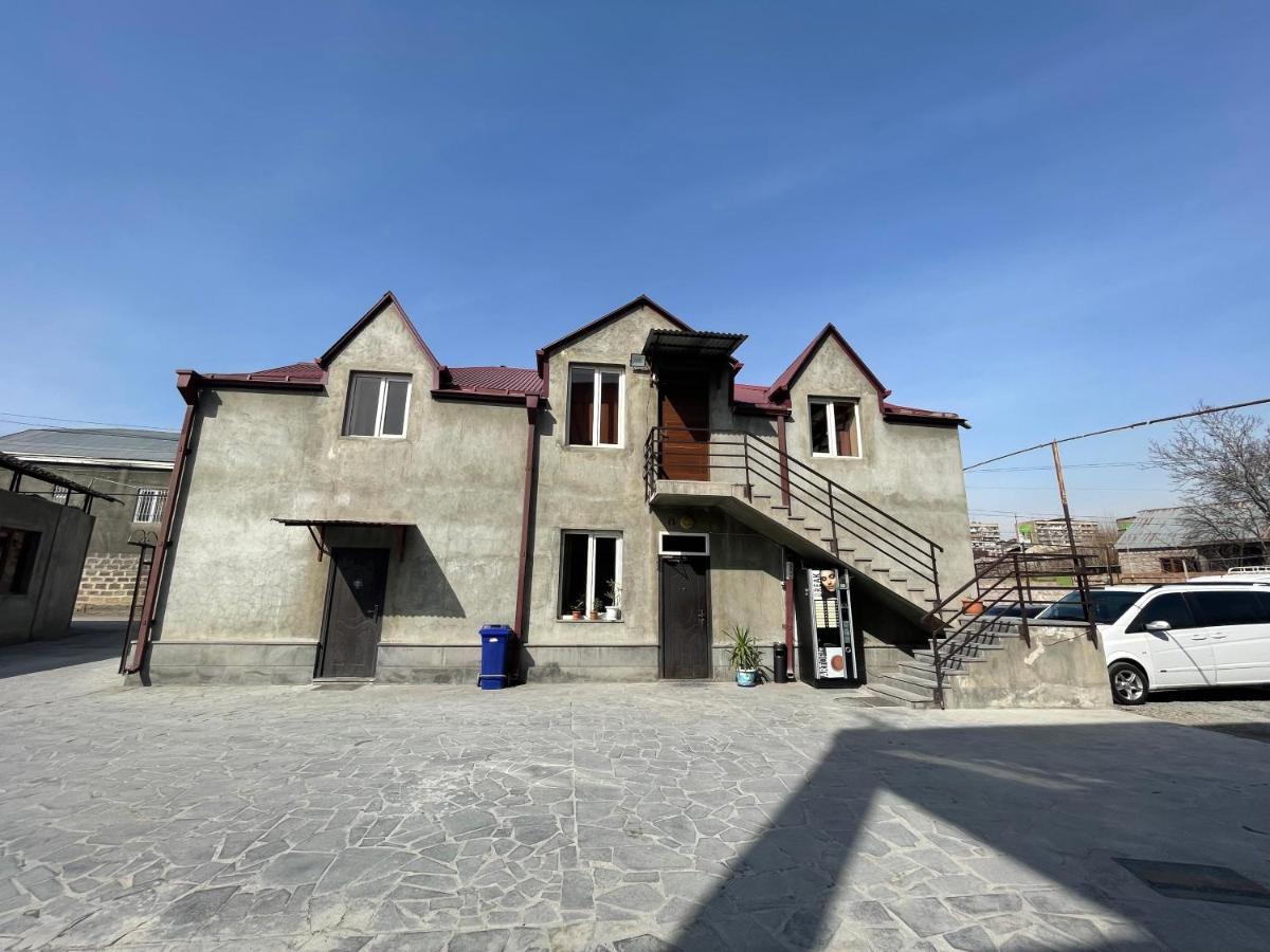Noragyugh Guest House Ереван Экстерьер фото